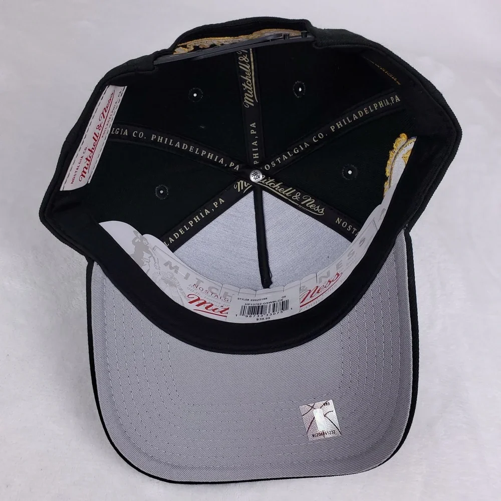 Golden State Warriors Mitchell & Ness NBA Pro Fit Snapback Hat Cap 3D Logo NWT‎